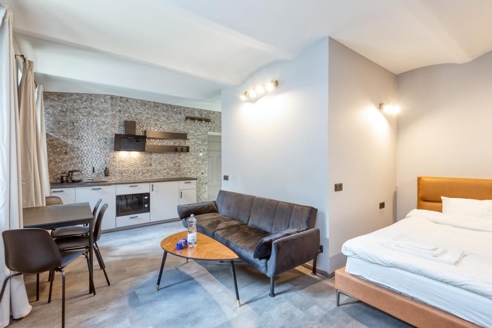Living room, Photo of the whole room, Seating area, Dining area, Bedroom