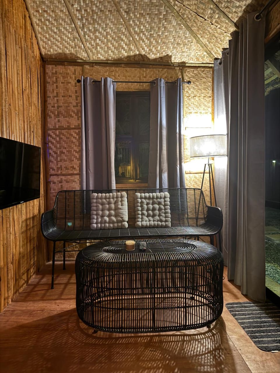 The Bamboo Villas 1 Bed and Breakfast in Central Visayas