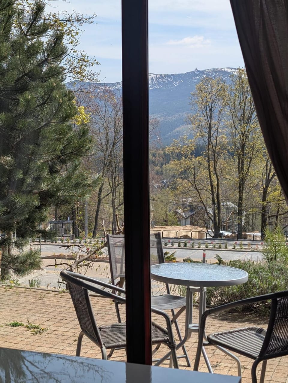 Apartament Widok na Szrenicę z tarasem Apartment in Lower Silesian Voivodeship