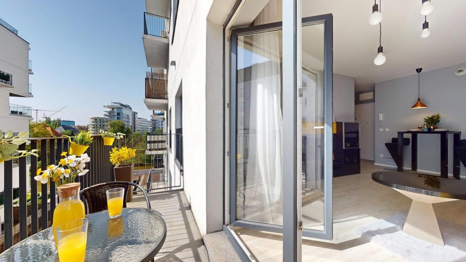 Patio, Day, View (from property/room), Balcony/Terrace