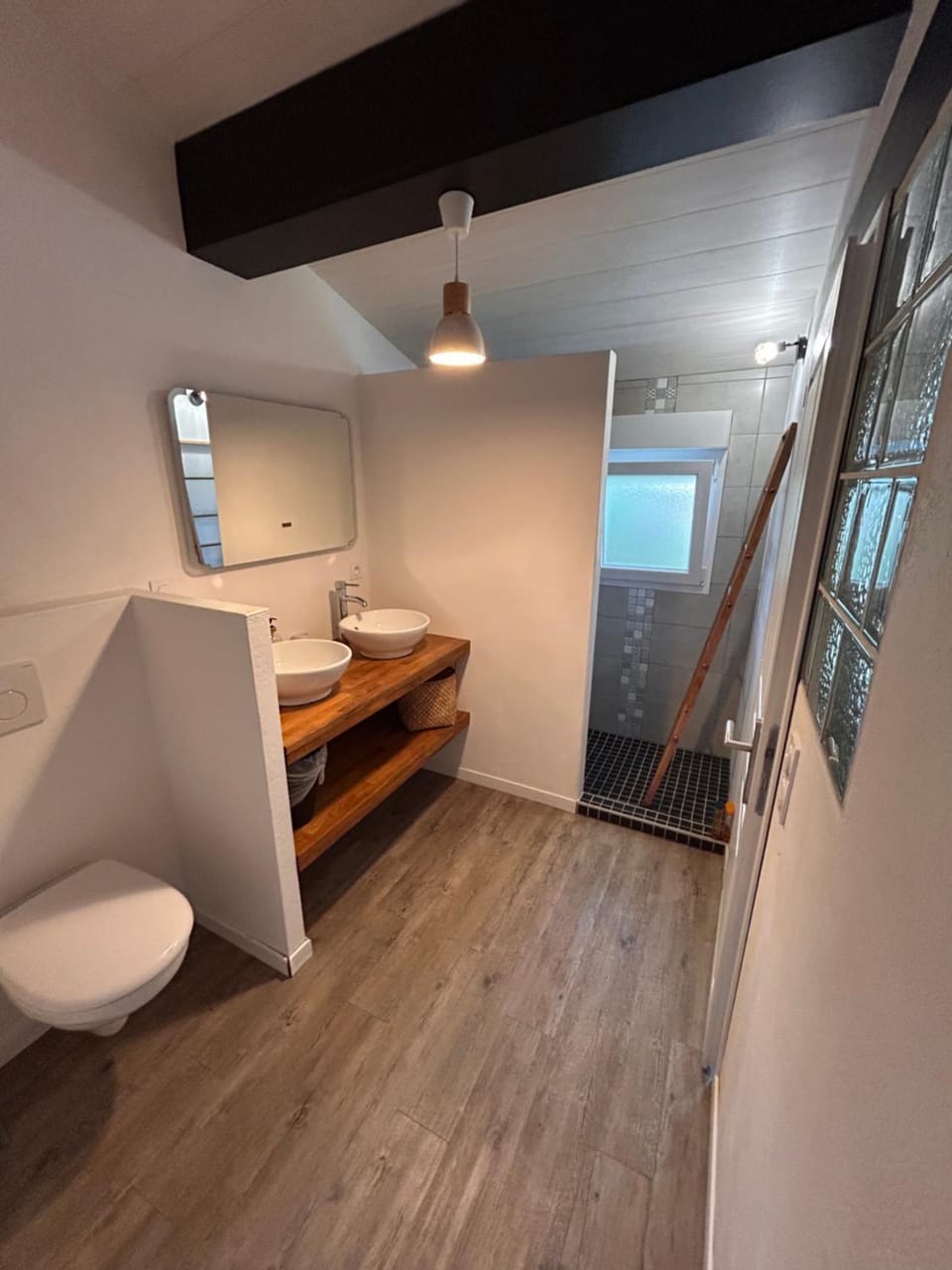 Chambre indépendante au pied de la Rhune Vacation rental in Urrugne