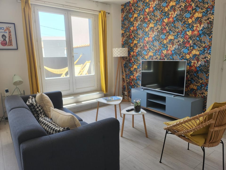 TV and multimedia, Living room