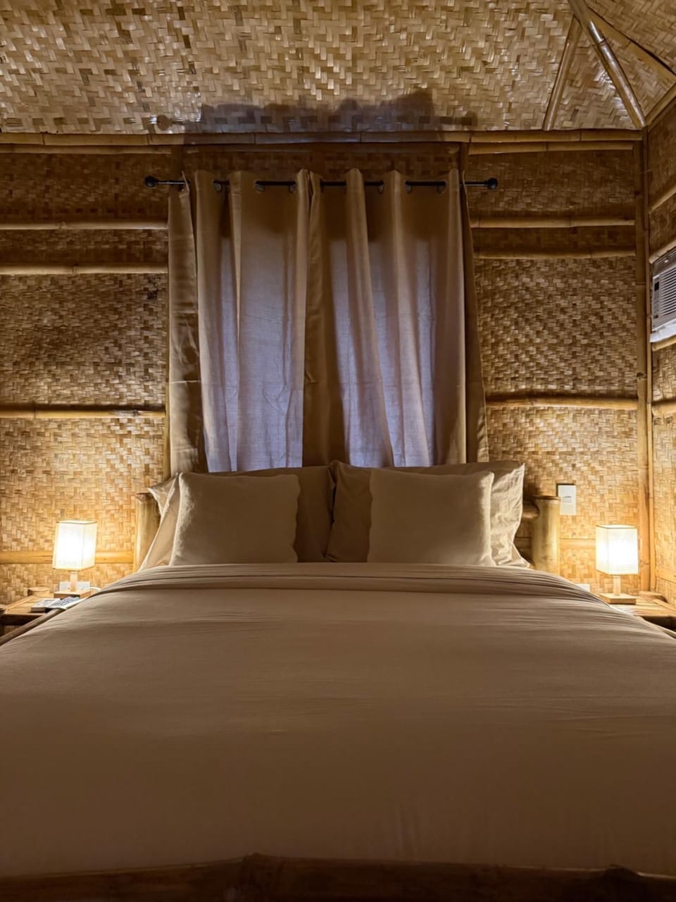The Bamboo villas 2 Bed and Breakfast in Central Visayas