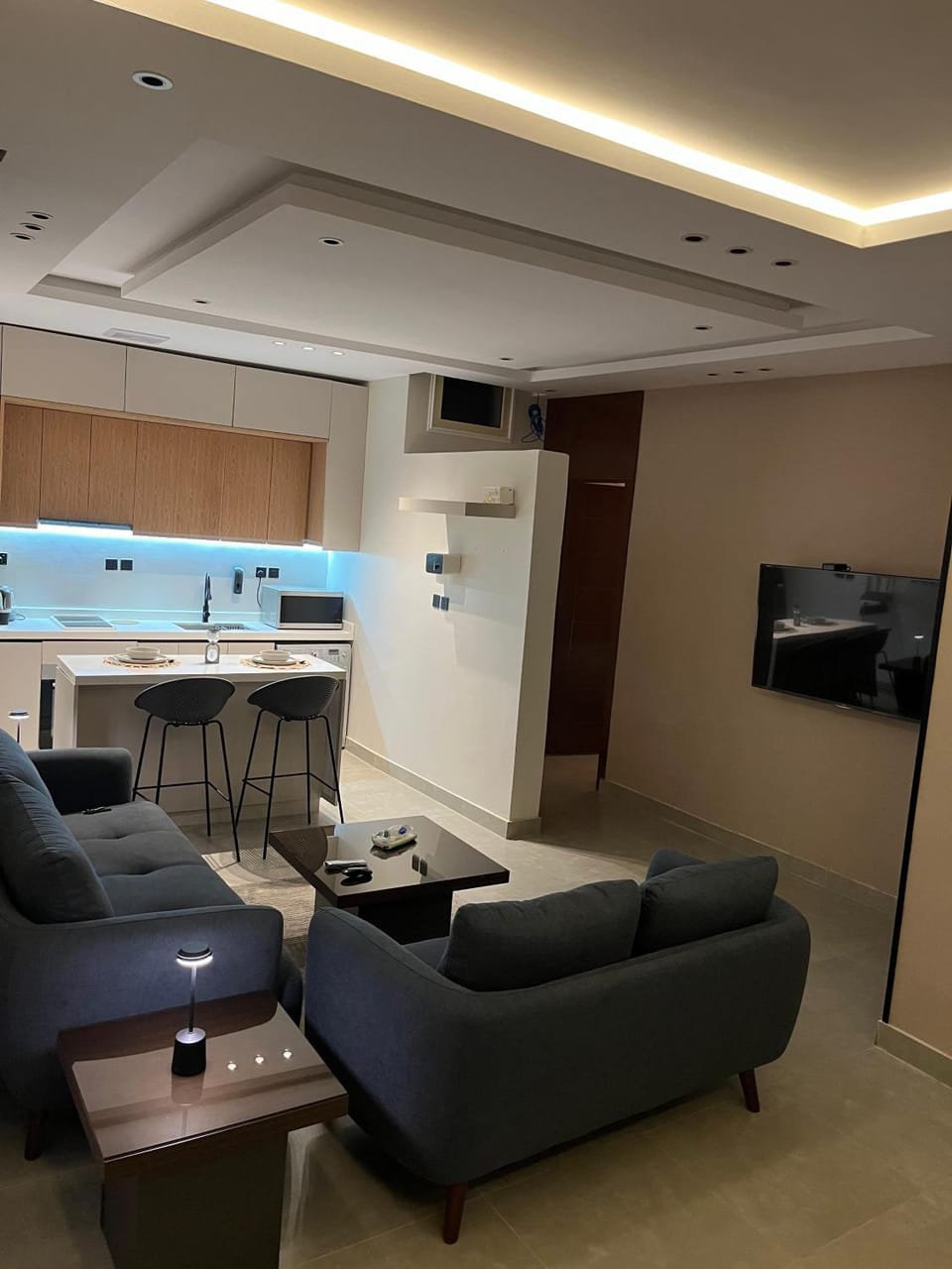 Communal lounge/ TV room, TV and multimedia, Kitchen or kitchenette, Living room, Seating area, Evening entertainment