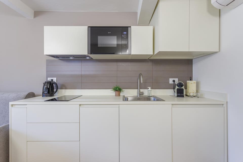 oven, stove, kitchen