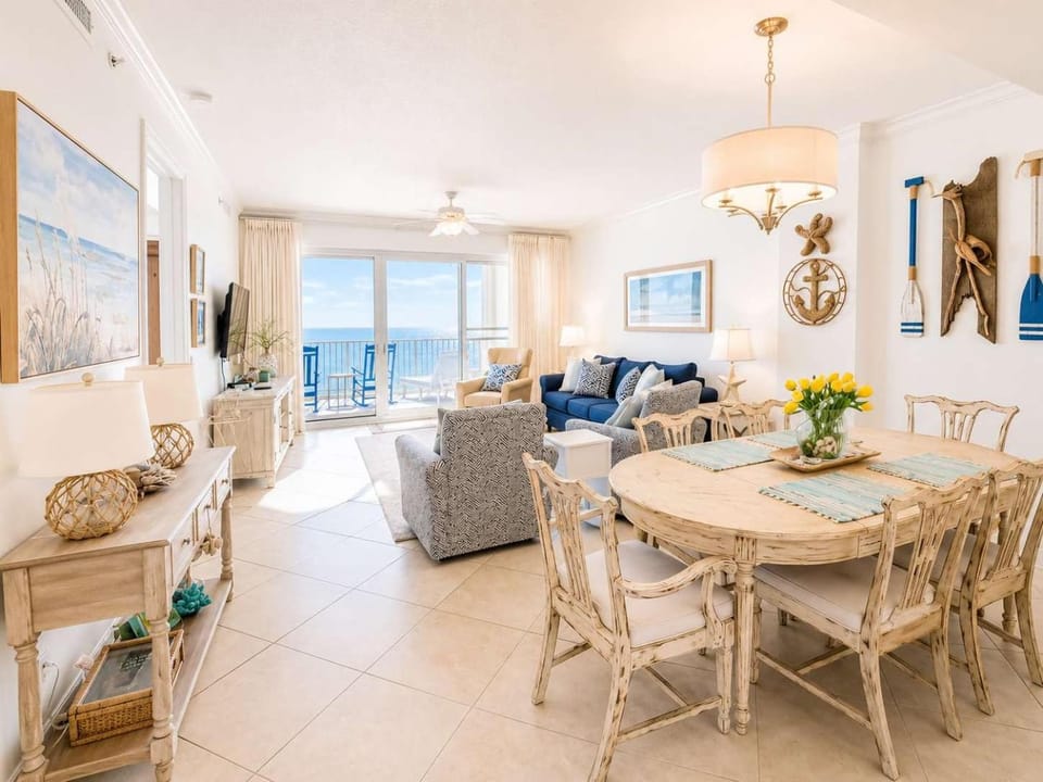 Regency Isle: Beachfront Bliss & Amazing Views 2 bedrooms House in Orange Beach