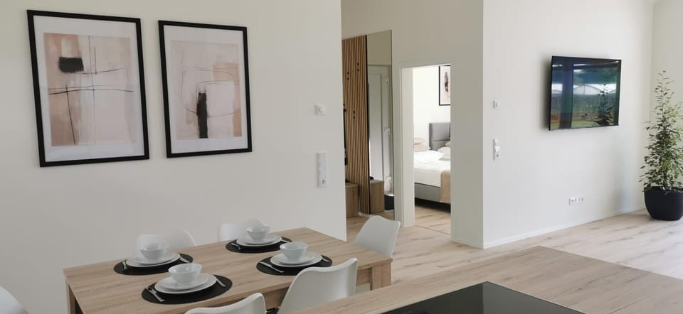 TV and multimedia, Kitchen or kitchenette