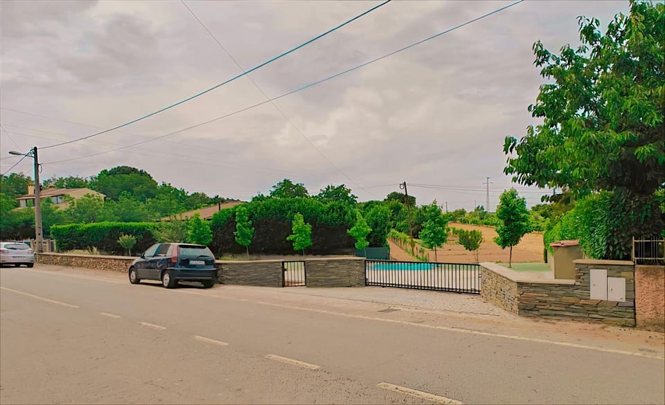 Natural landscape, Parking