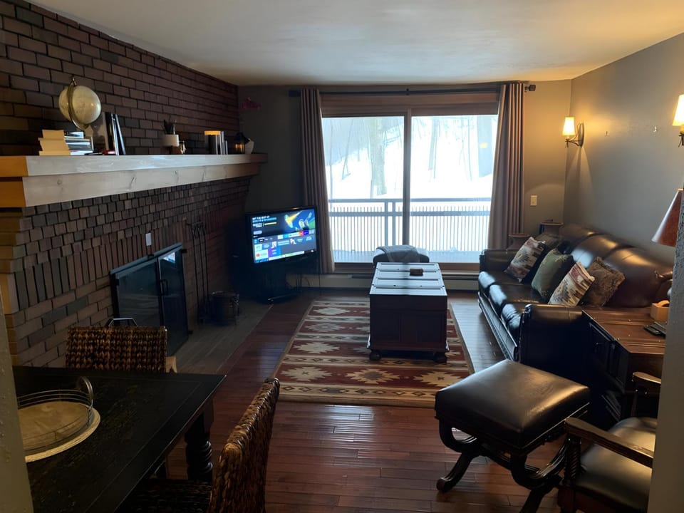Ski-In, Ski-Out Sunrise Village Killington Condo - 2BR, Fireplace, Pool House in Mendon