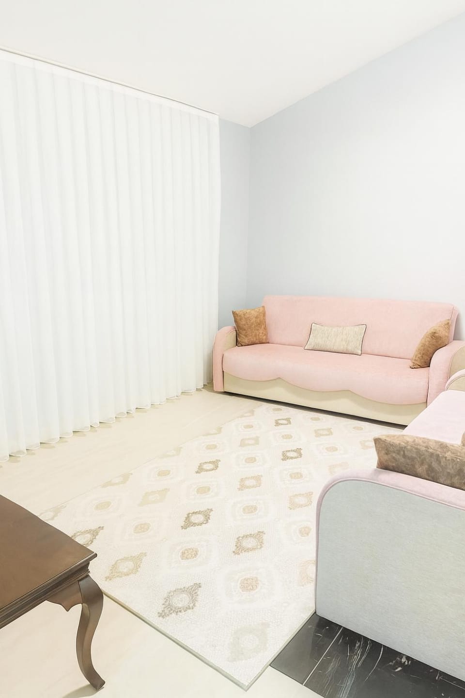 Olive Apartments House in İzmir Province