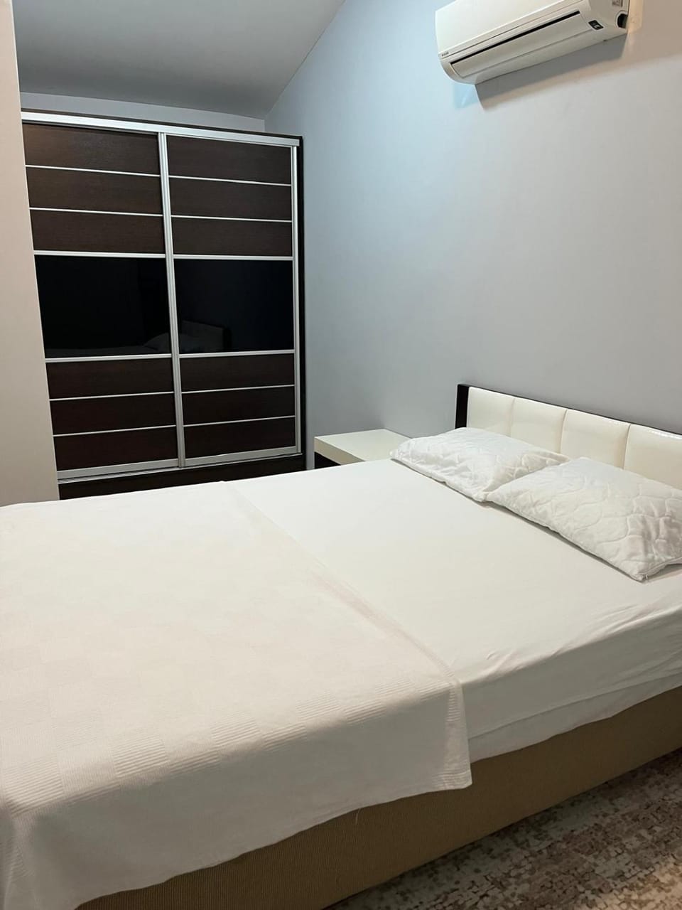 Olive Apartments House in İzmir Province