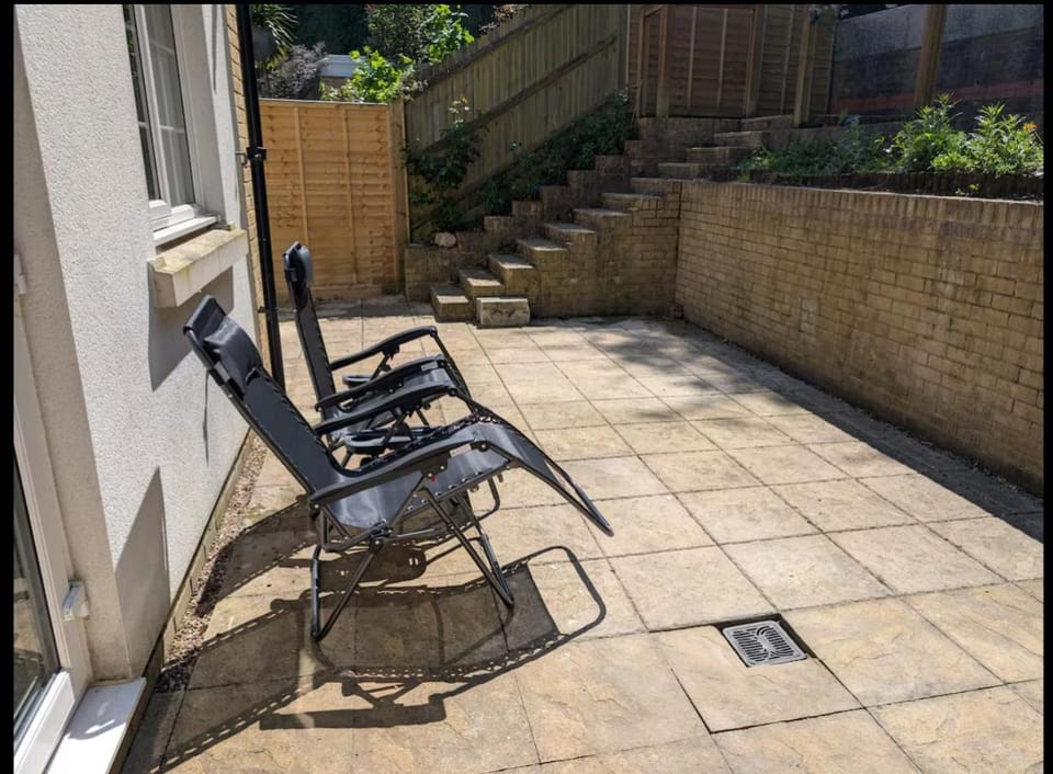 Folkstone Luxury Lodge 40 percent off with Garage and Driveway Apartment in Folkestone