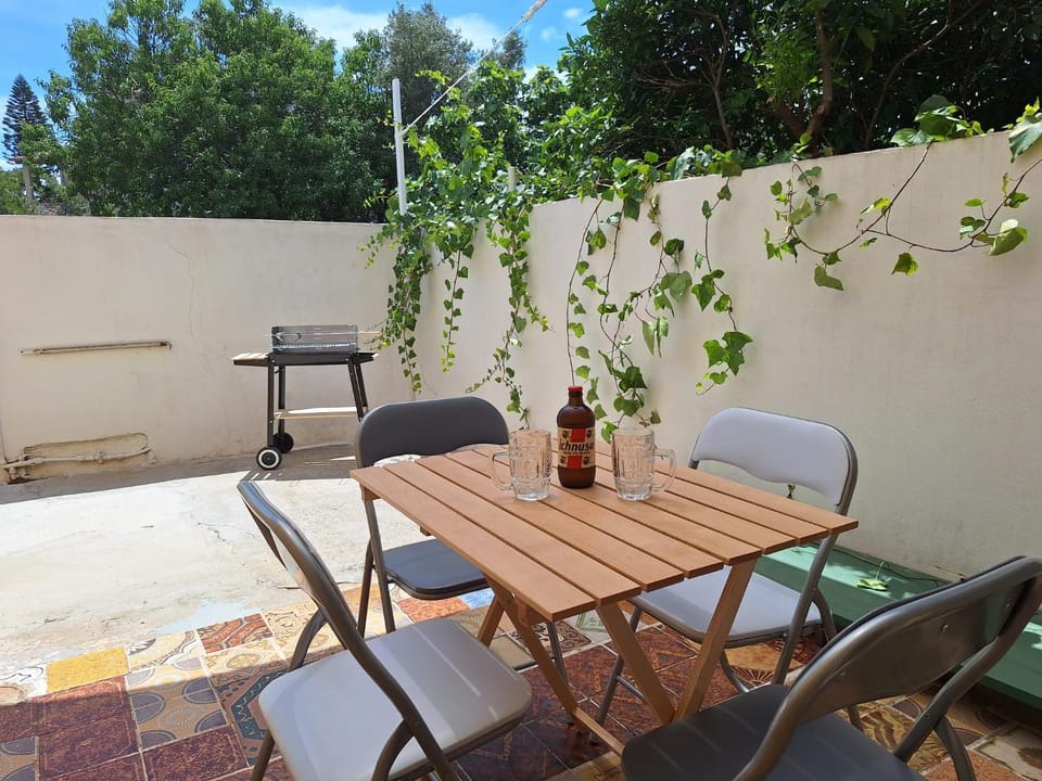 Patio, Balcony/Terrace
