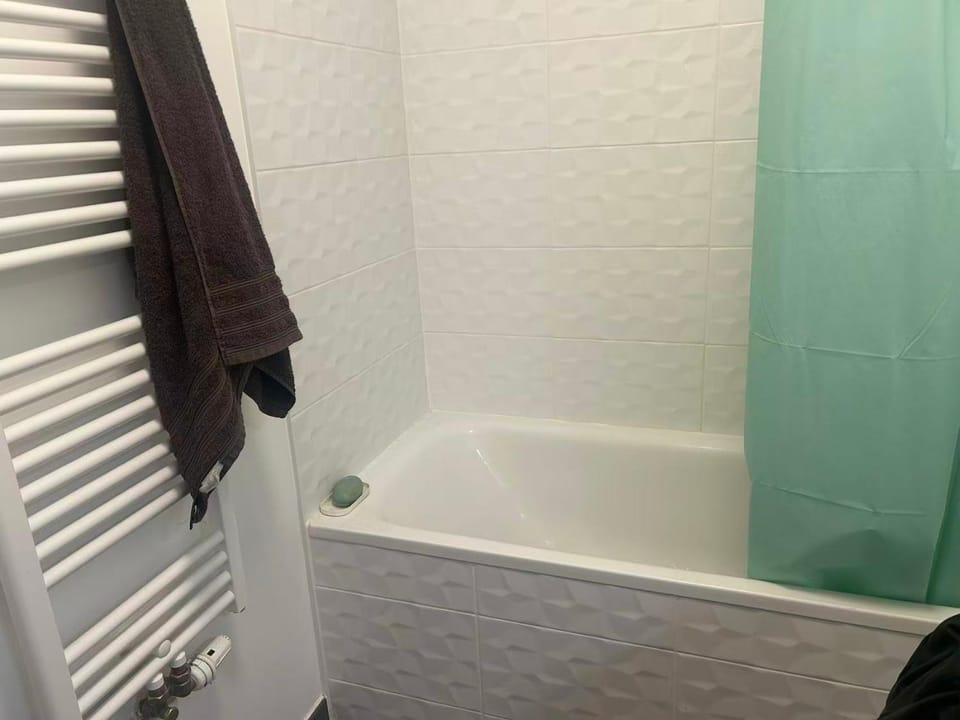 pantin Apartment in Aubervilliers