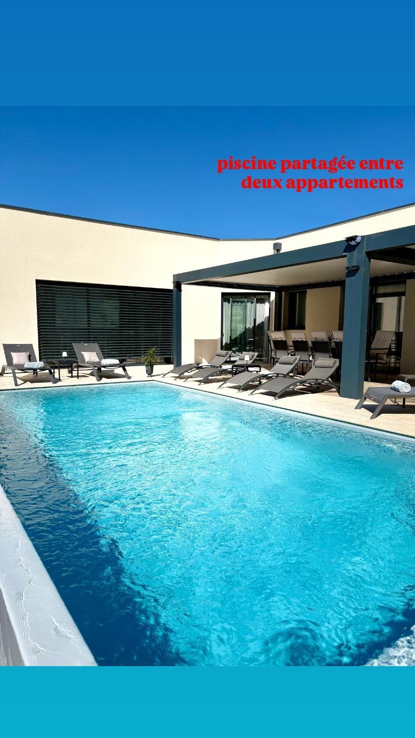Patio, Pool view, Swimming pool, sunbed