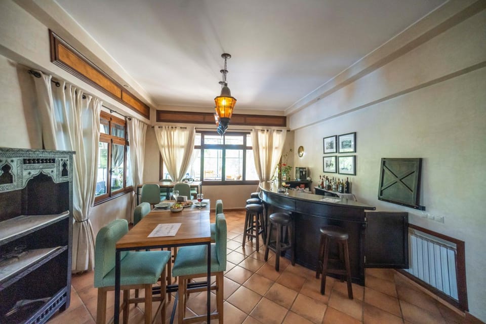 Lounge or bar