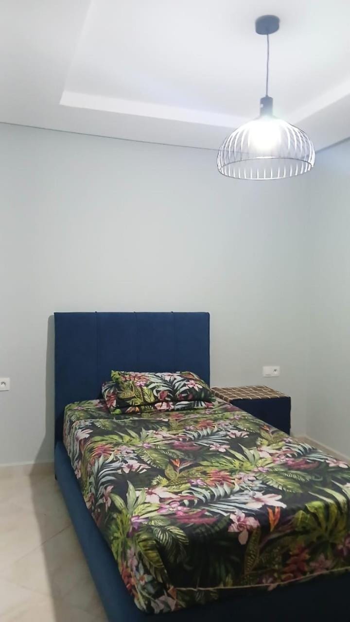 Luxury Mountain View Apartment in the City Center Free Private Parking & WiFi Apartment in Tangier-Tétouan-Al Hoceima
