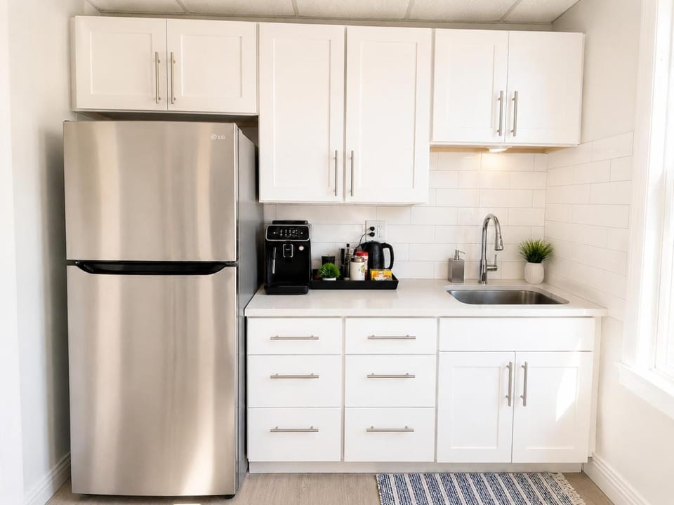 Coffee/tea facilities, Kitchen or kitchenette