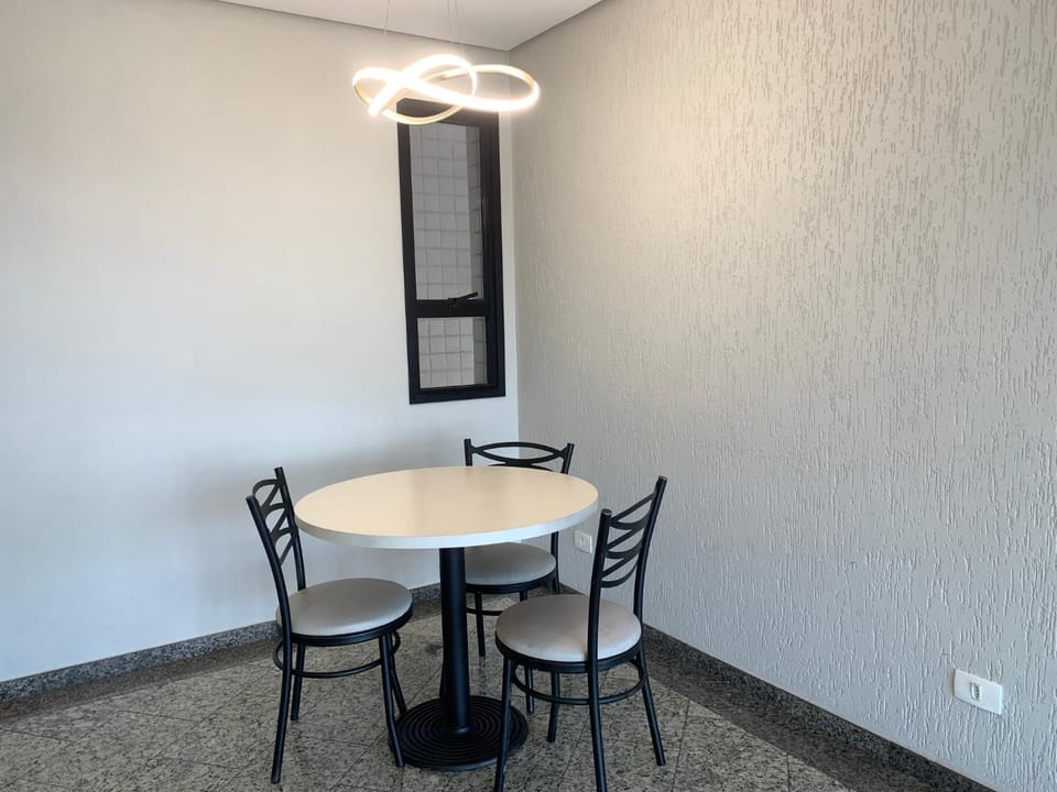 Cozy flat Santana com garagem, quadra tennis e piscina no Plaza inn Apartment in Sao Paulo City