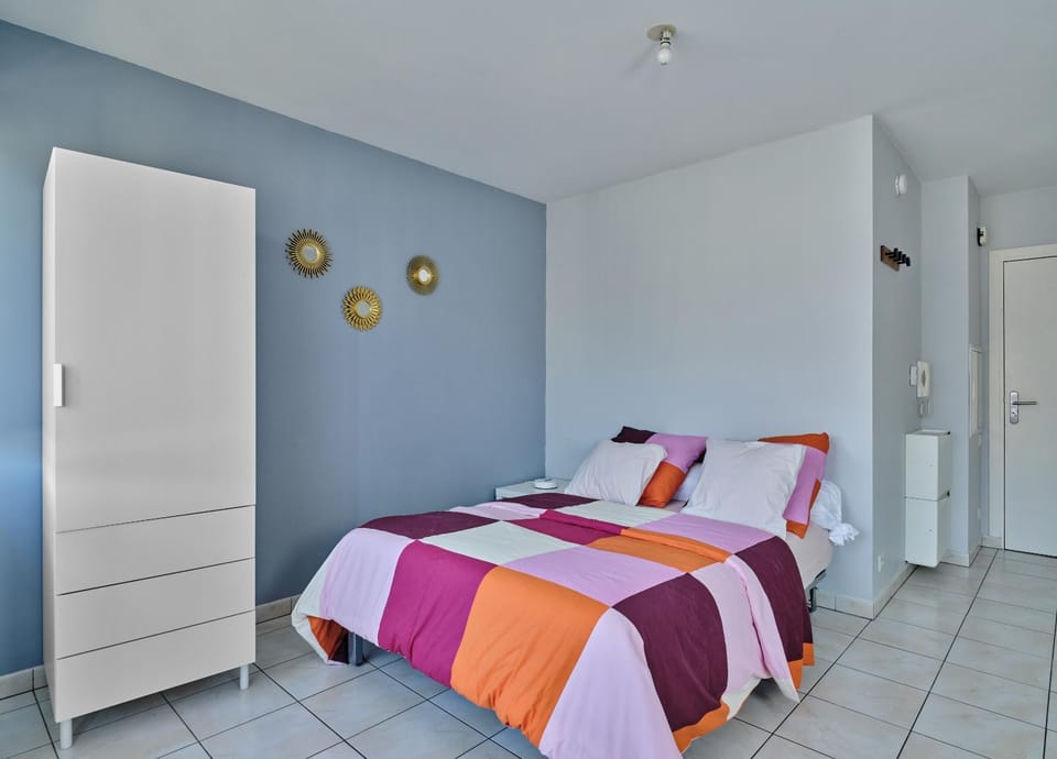 Akwaba chez Paule Apartment in Nantes
