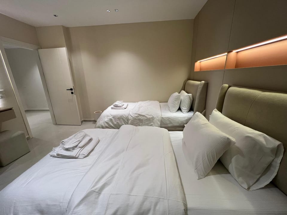 Luxury 3 Bedrooms Aparthotel Prime and Upscale Location - G Apartment in Egypt