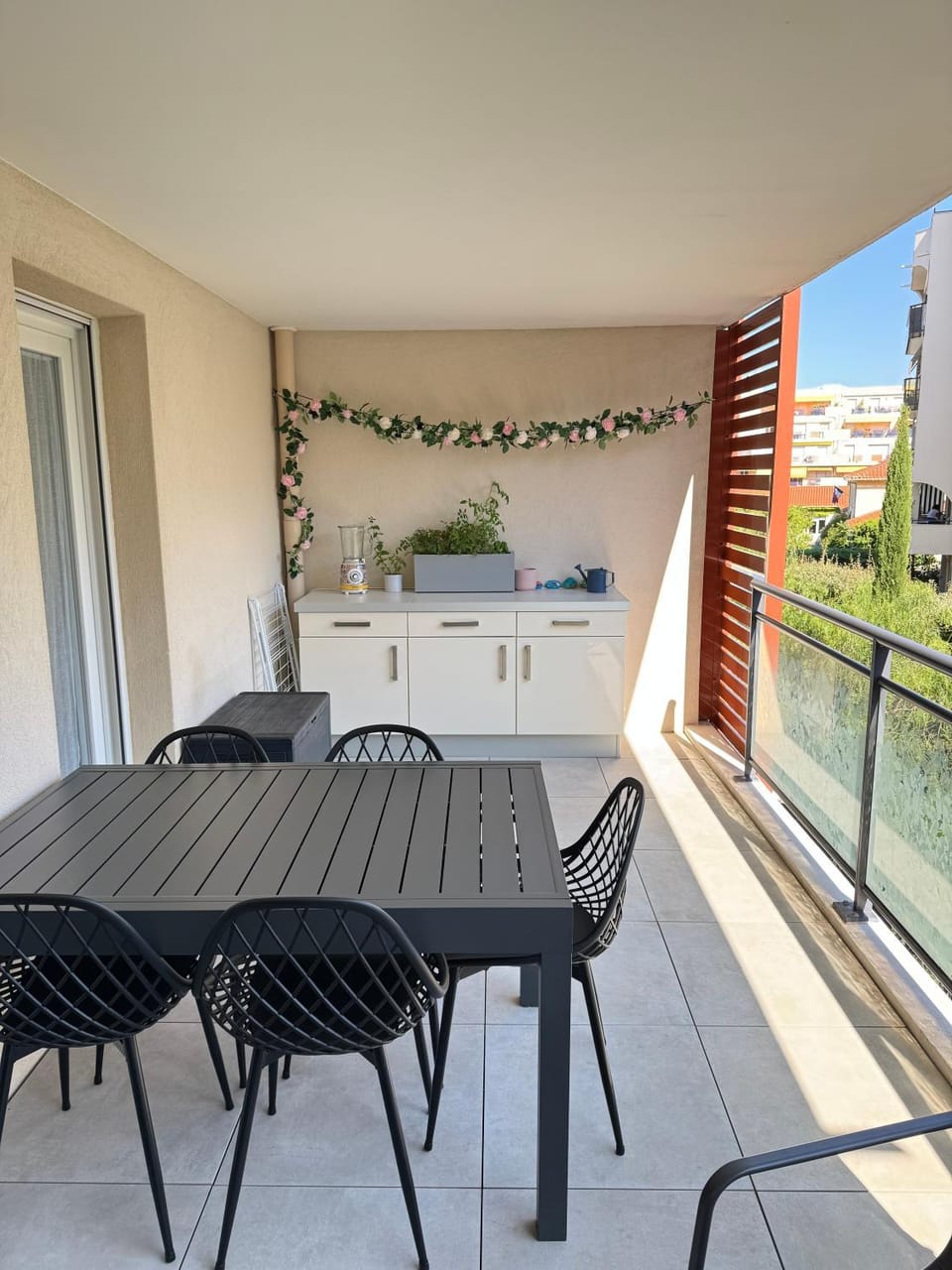 Balcony/Terrace, Balcony/Terrace