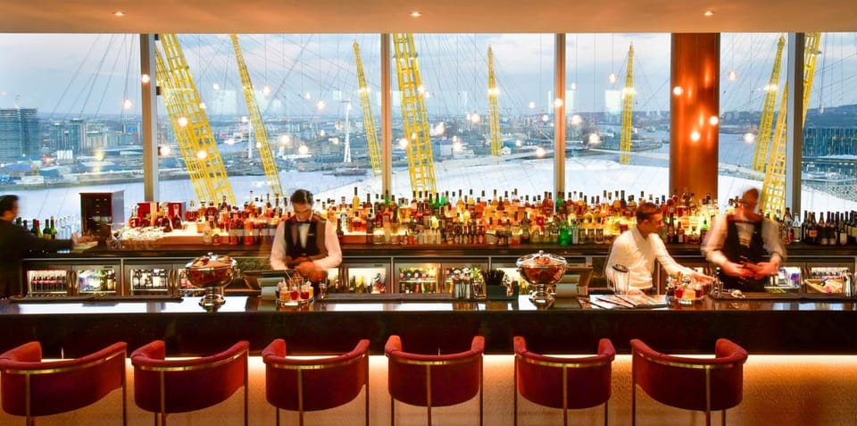 Lounge or bar