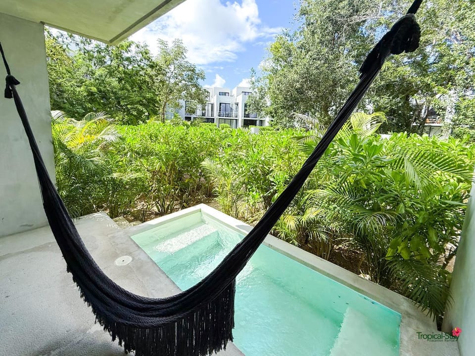 Jungle Suite Private Pool King Bed Wifi 305 Apartment in State of Quintana Roo