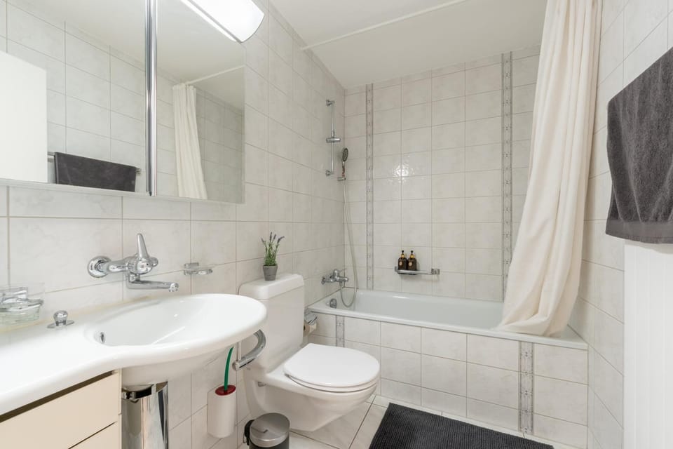 Toilet, Bathroom, Bath, towels