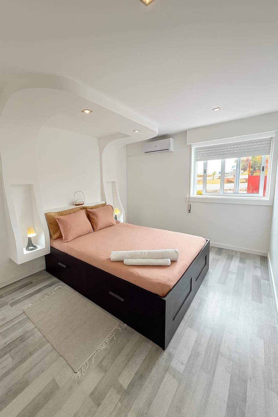 Bed, Photo of the whole room, Bedroom, towels, air conditioner