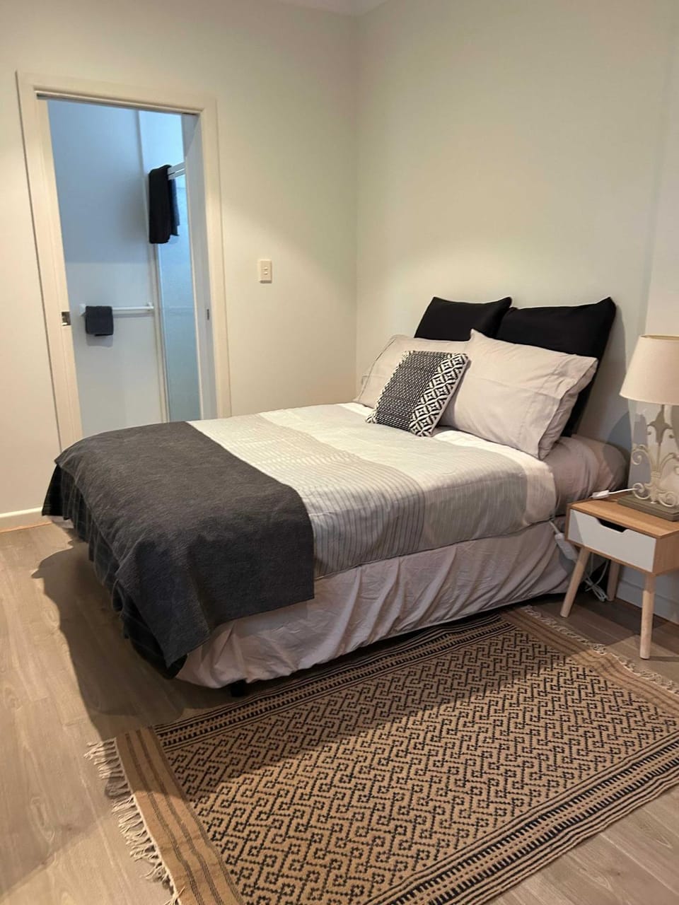Lord street central Room 1 House in Port Campbell