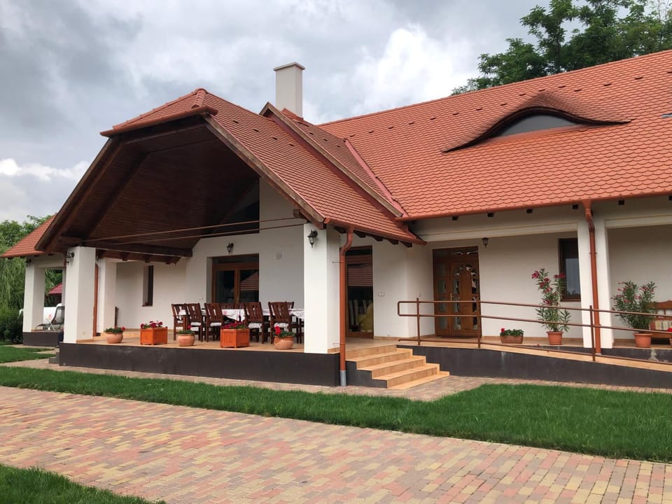 Kiscsere Vendégház Bed and Breakfast in Hungary