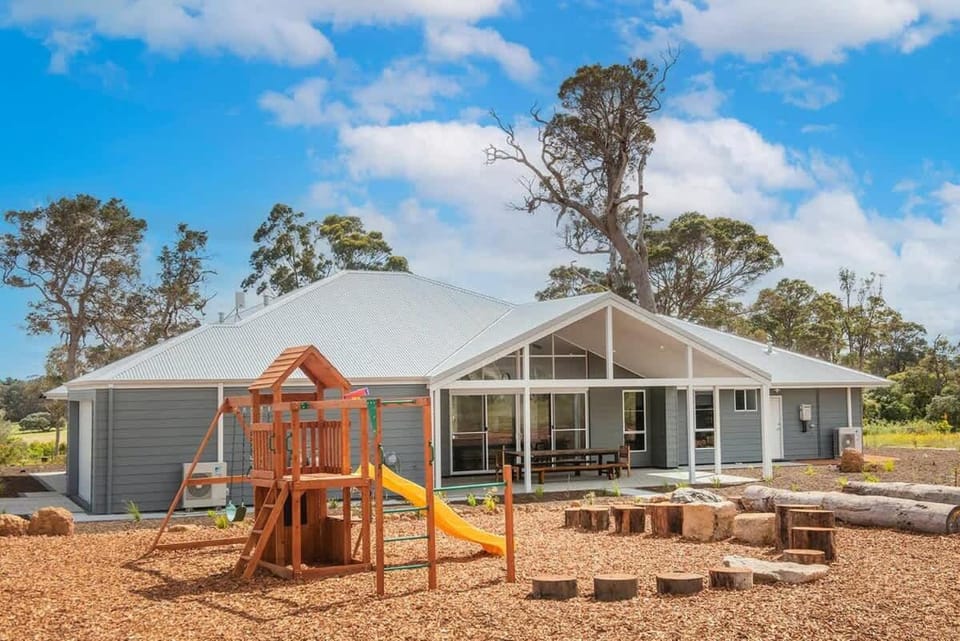 Skibo House - A Family Retreat near Margaret River House in Witchcliffe
