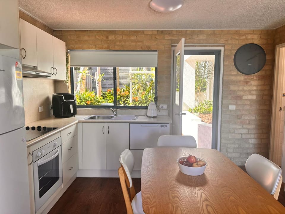 Sunsets at Bar Apartment in Merimbula