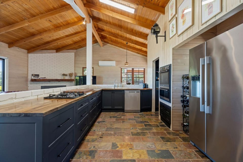 Country Escape - 3BR Home with Panoramic Views House in Mansfield