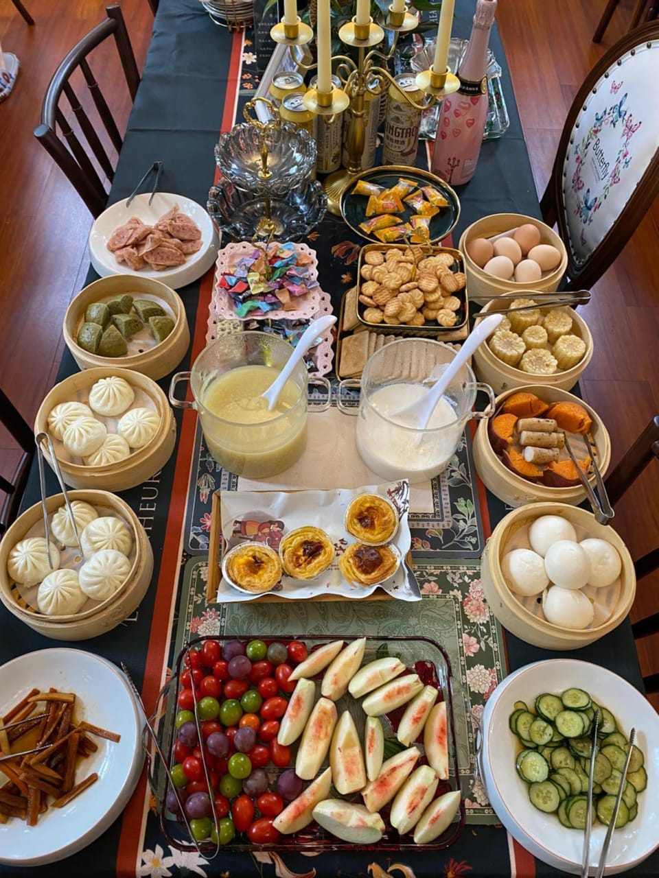 Breakfast, Buffet breakfast