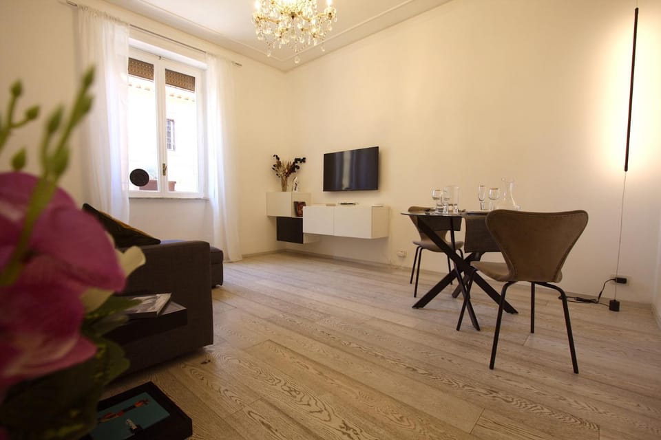 Art & Music Holiday Home Apartment in Rome