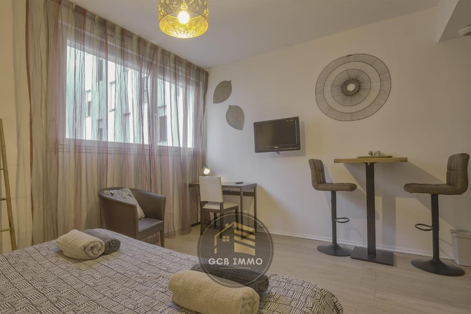 Le KOZY - Parking Gratuit Apartment in Grenoble