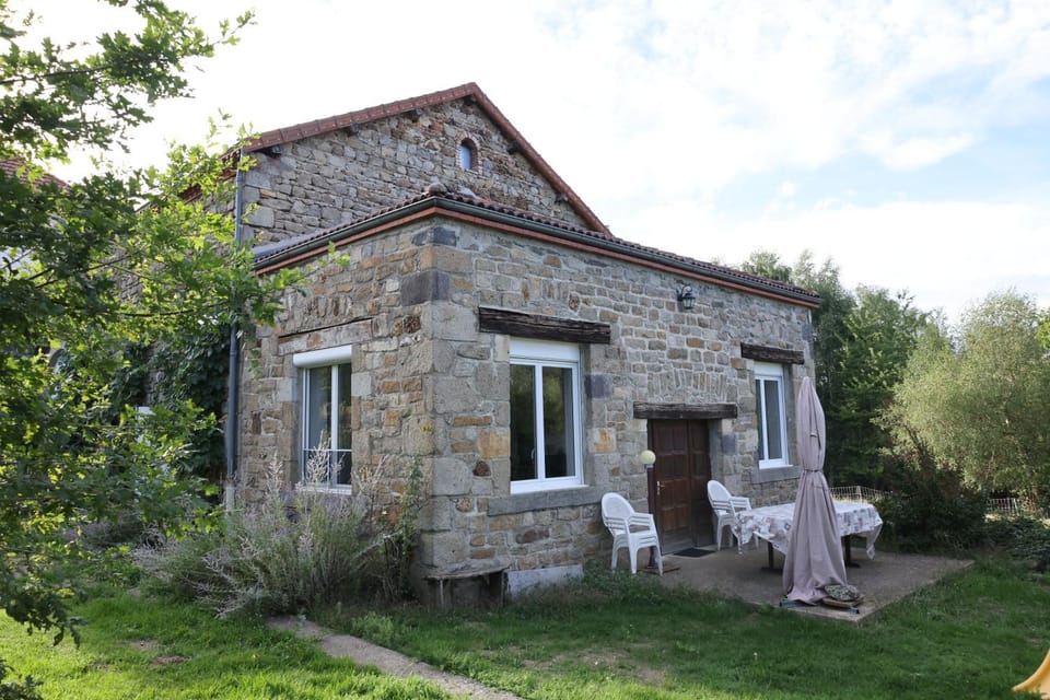 Les Poneys Fringants Bed and Breakfast in Auvergne-Rhône-Alpes