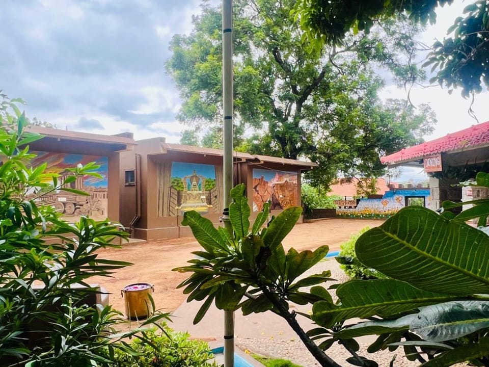 Leo Comforts river view Resort Resort in Karnataka