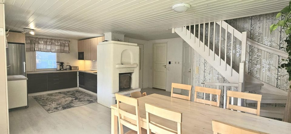 Living room, fireplace