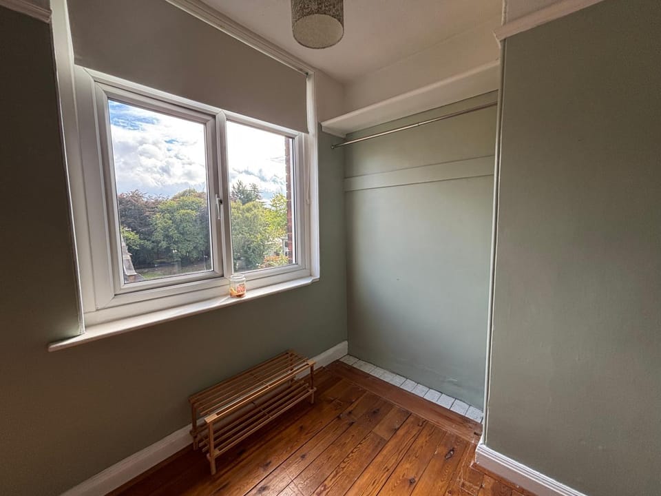 View (from property/room), wardrobe