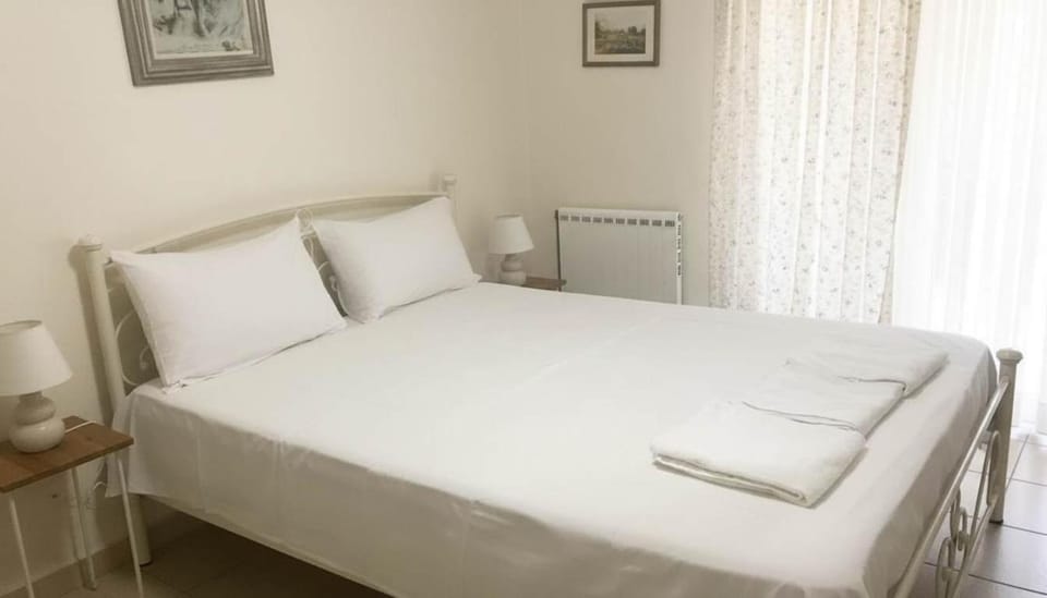 The Luxe Petroupoli Residence Apartment in East Attica Regional Unit, Greece