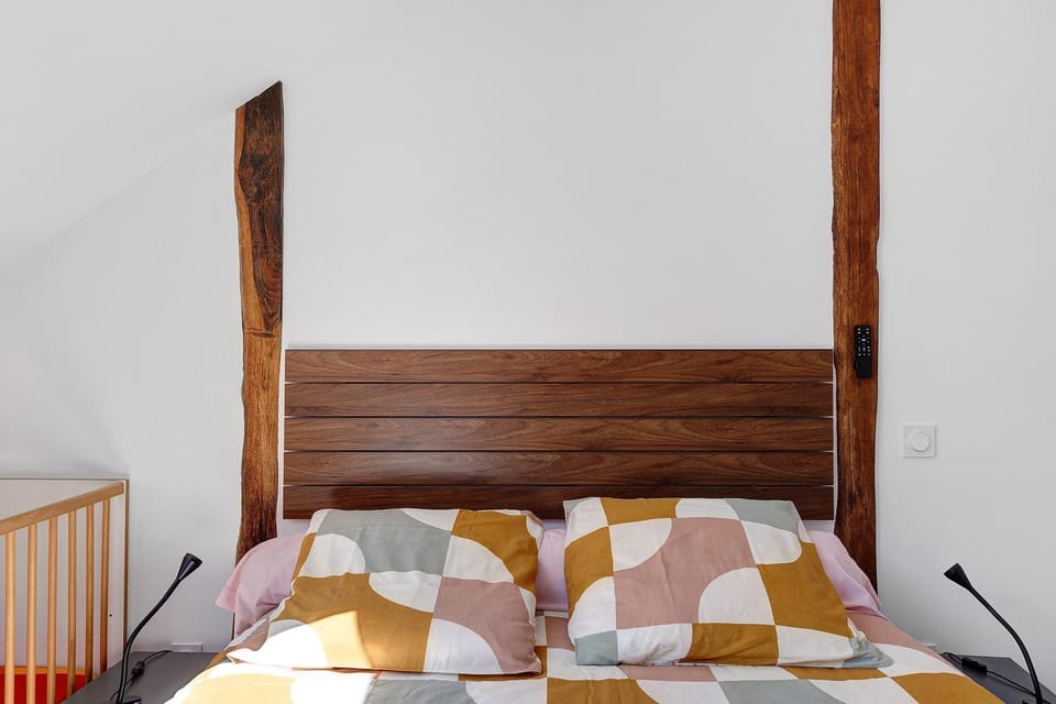 Living room, Bedroom