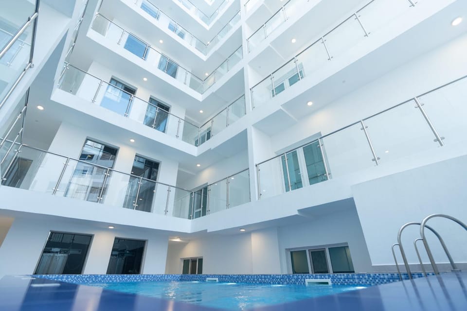 Pool view, Swimming pool