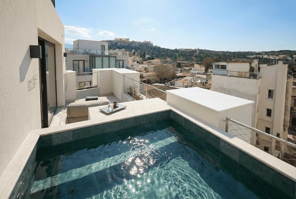 Balcony/Terrace, City view, Swimming pool