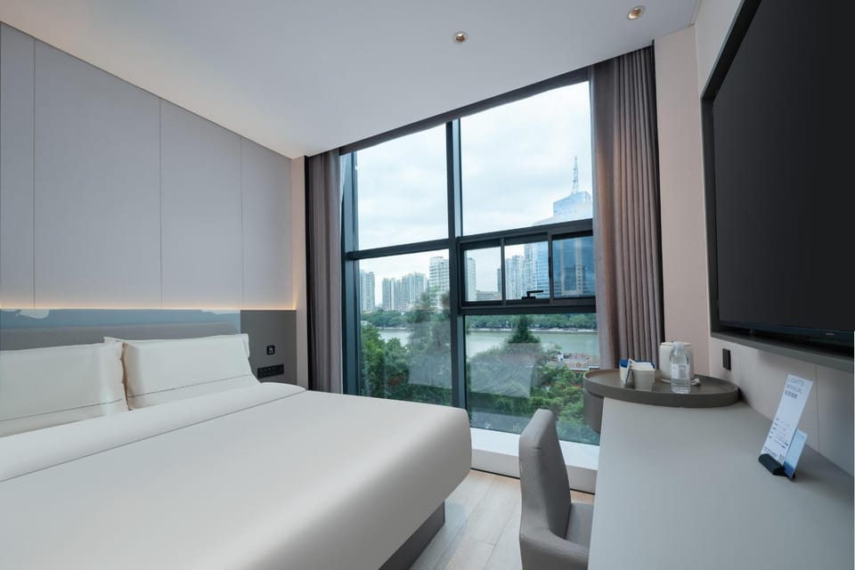 Atour Light hotel Guangzhou Beijing Road Pedestrian Street Tianzi Wharf, Hotel in Guangzhou