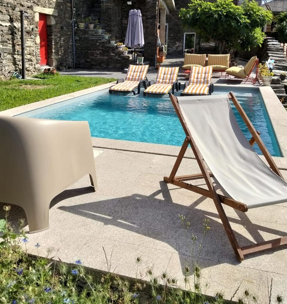 Balcony/Terrace, Swimming pool