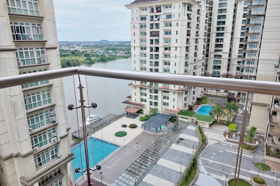 Balcony/Terrace, Swimming pool