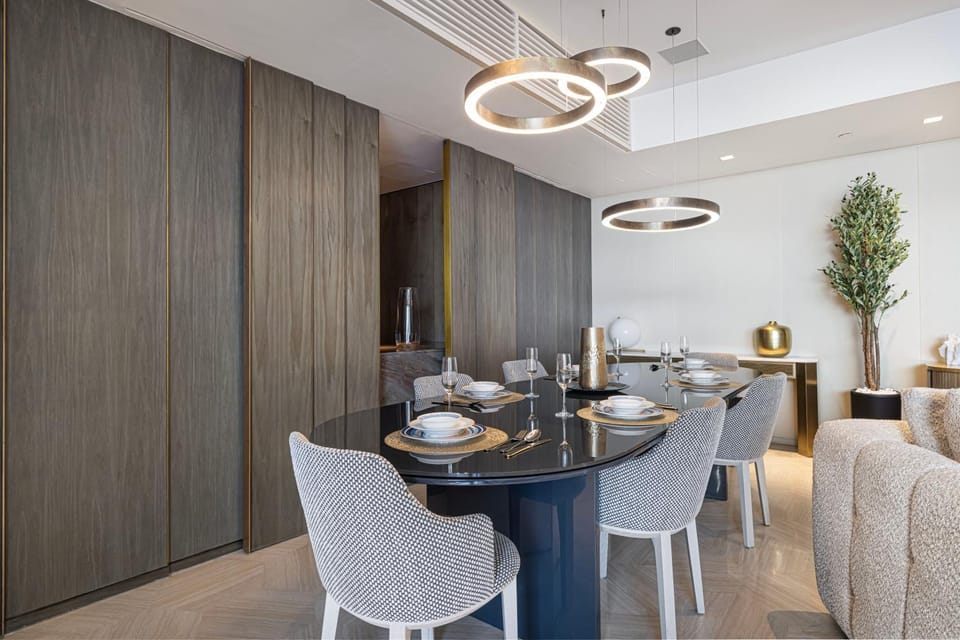 Living room, Dining area